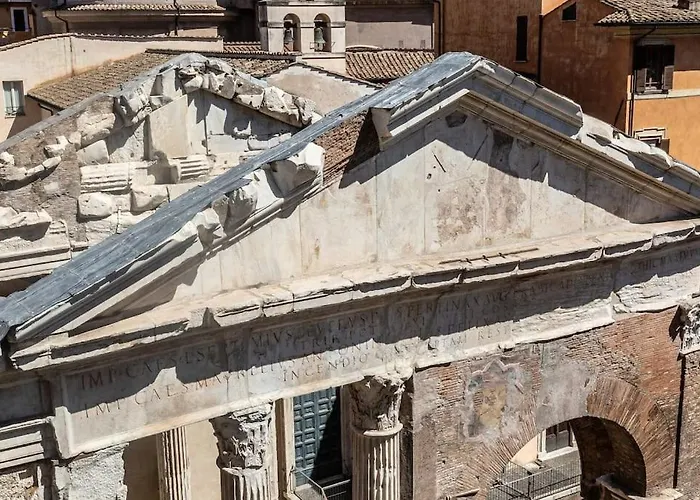 Portico D'Ottavia Lux